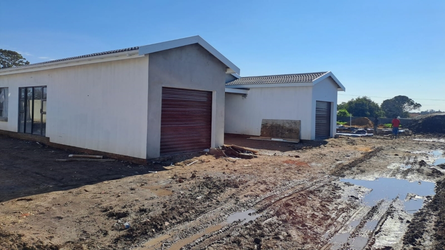 3 Bedroom Property for Sale in Amalinda Eastern Cape